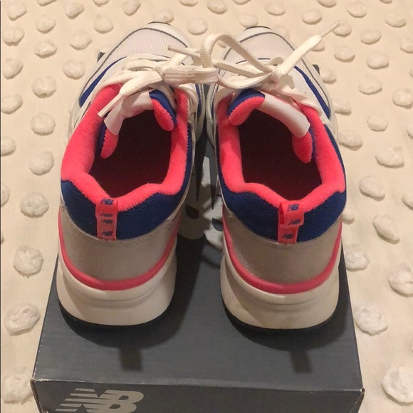 New Balance Sneakers - Picture 4 of 5